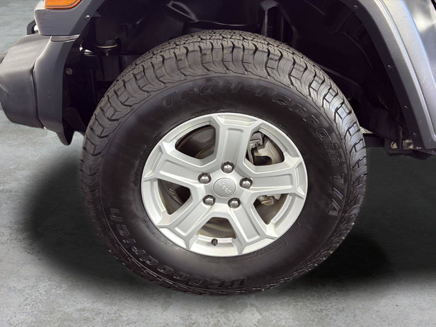 Used 2020 Jeep Wrangler Sport AWD/4WD image 15