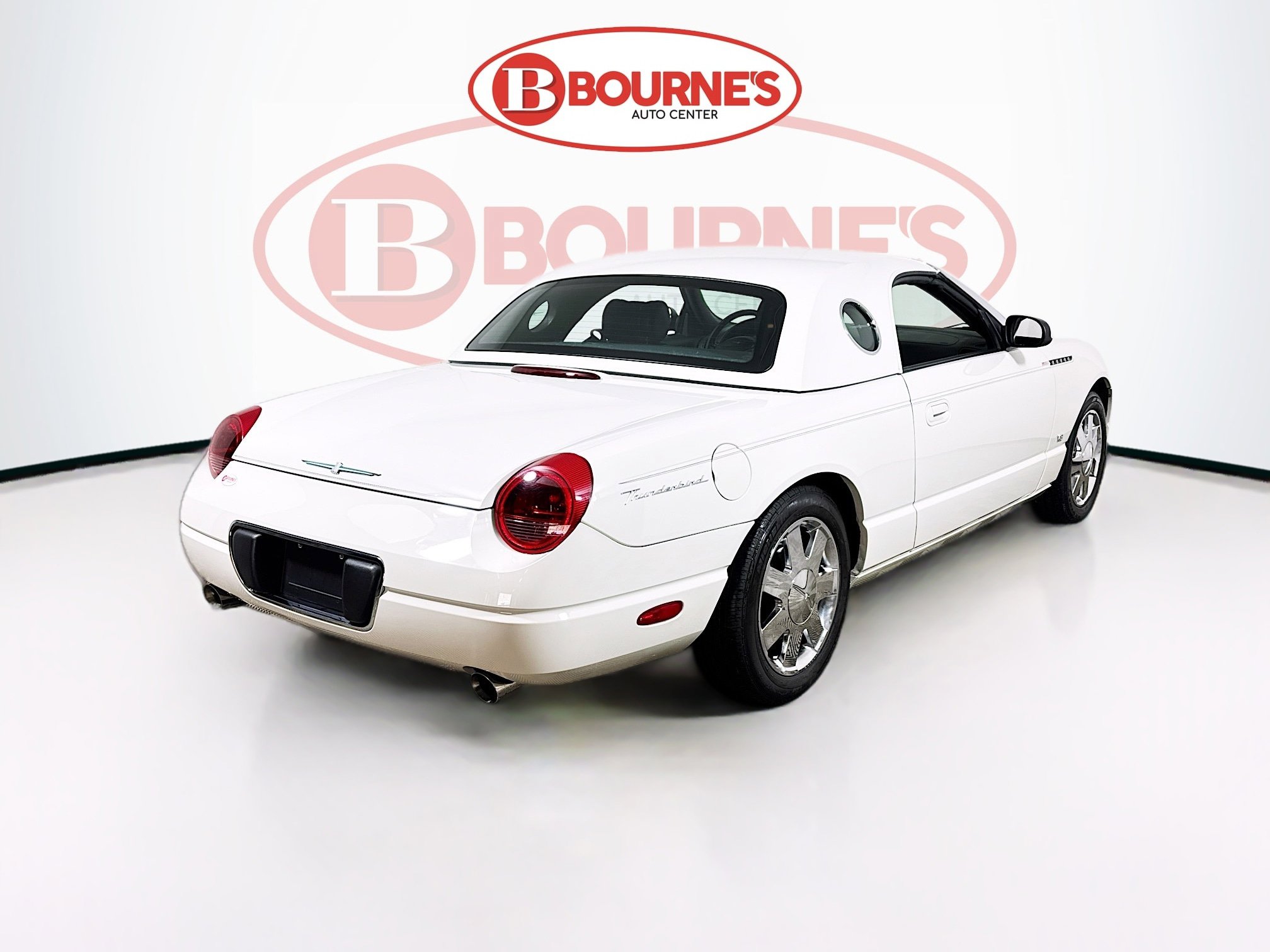 Used 2002 Ford Thunderbird image 8