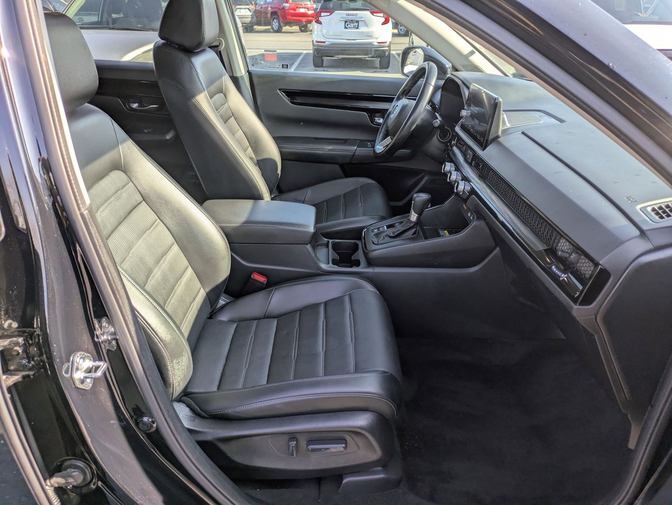 Used 2025 Honda CR-V EX-L image 34