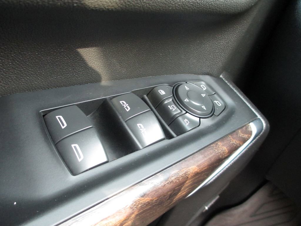 Used 2022 GMC Sierra 3500 Denali image 32