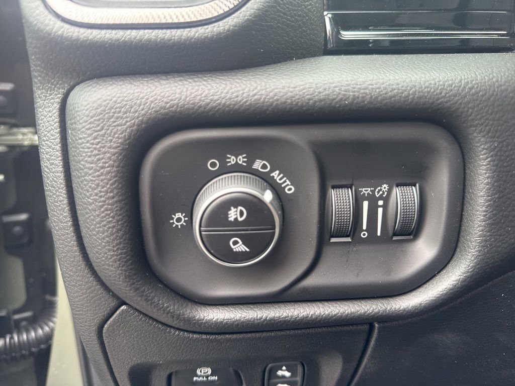 New 2026 RAM 1500 Rebel image 14