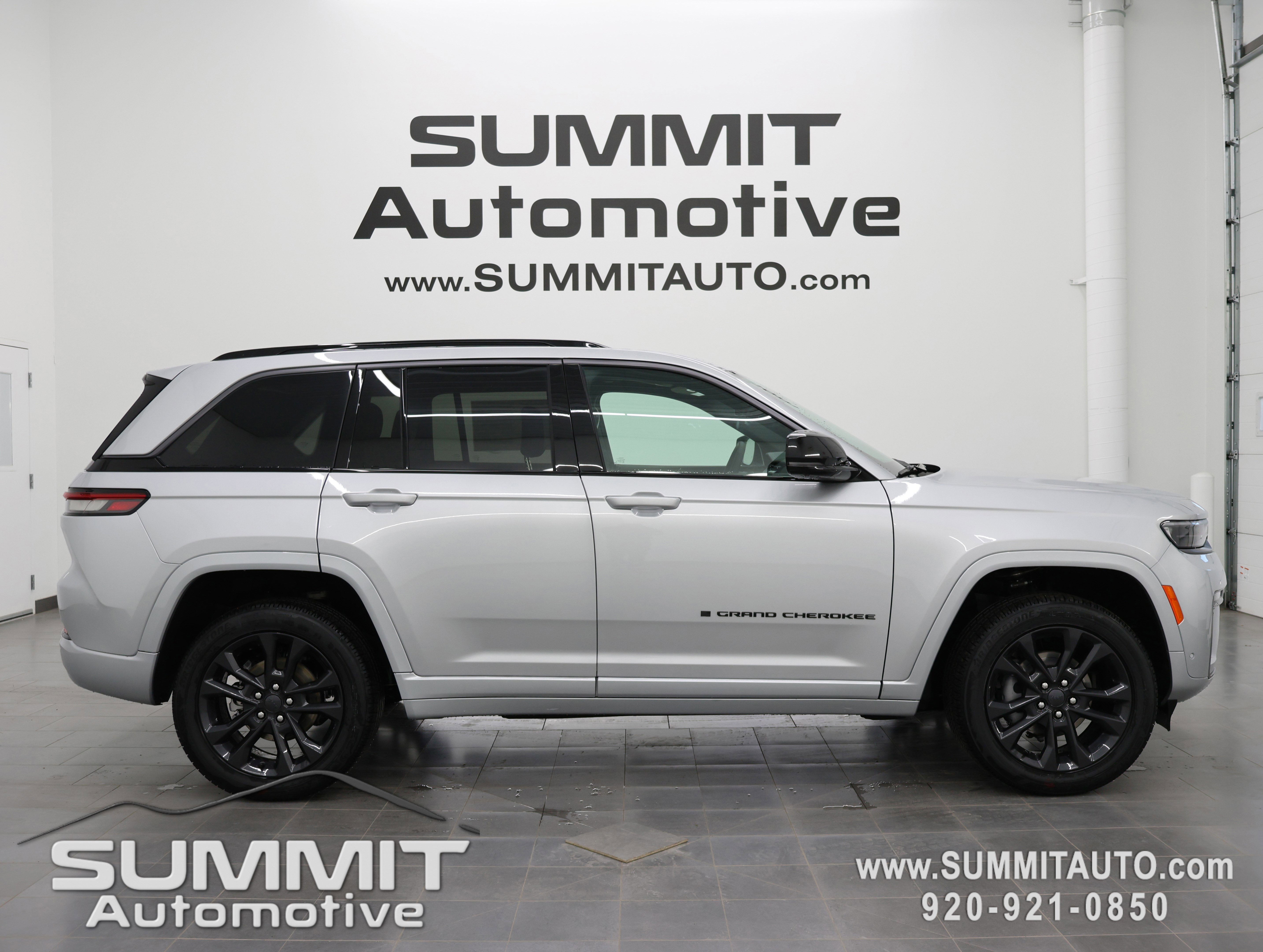 New 2026 Jeep Grand Cherokee Limited Reserve