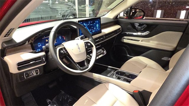 New 2026 Lincoln Corsair Reserve w/ Jet Appearance Package image 17