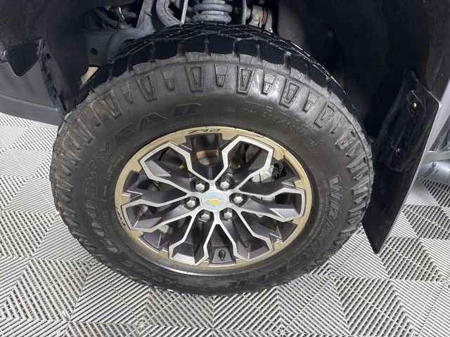 Used 2018 Chevrolet Colorado ZR2 AWD/4WD image 9