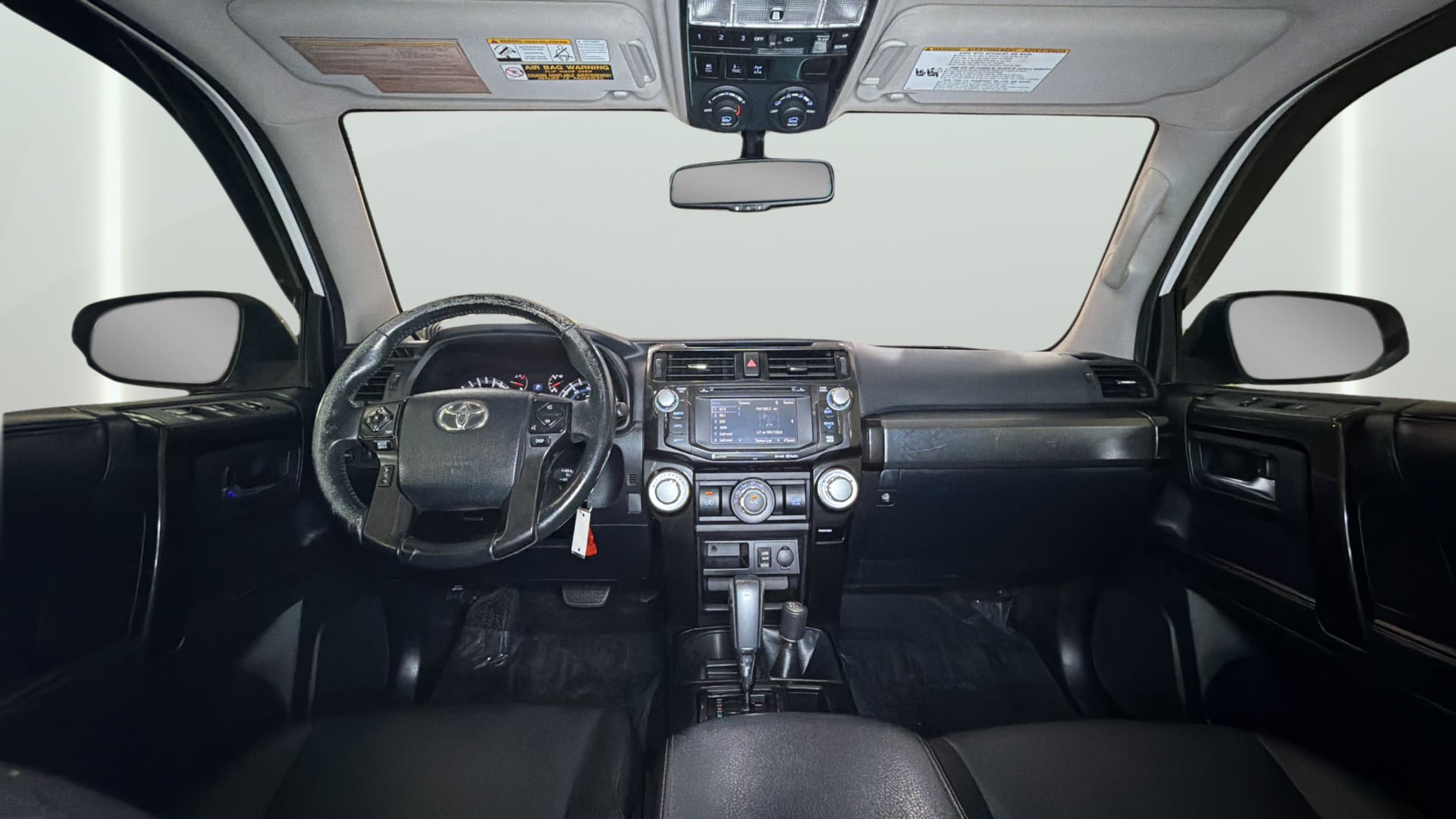 Used 2016 Toyota 4Runner Trail Premium AWD/4WD image 28