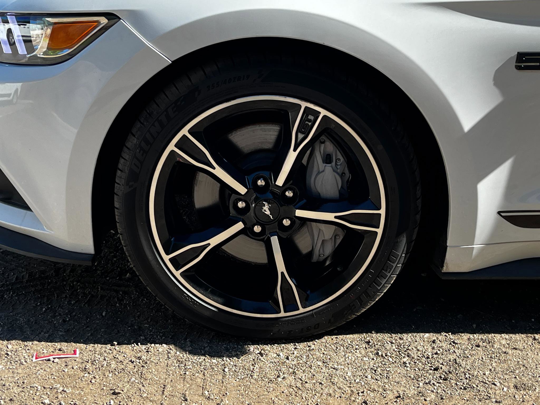Used 2017 Ford Mustang GT Premium RWD image 12