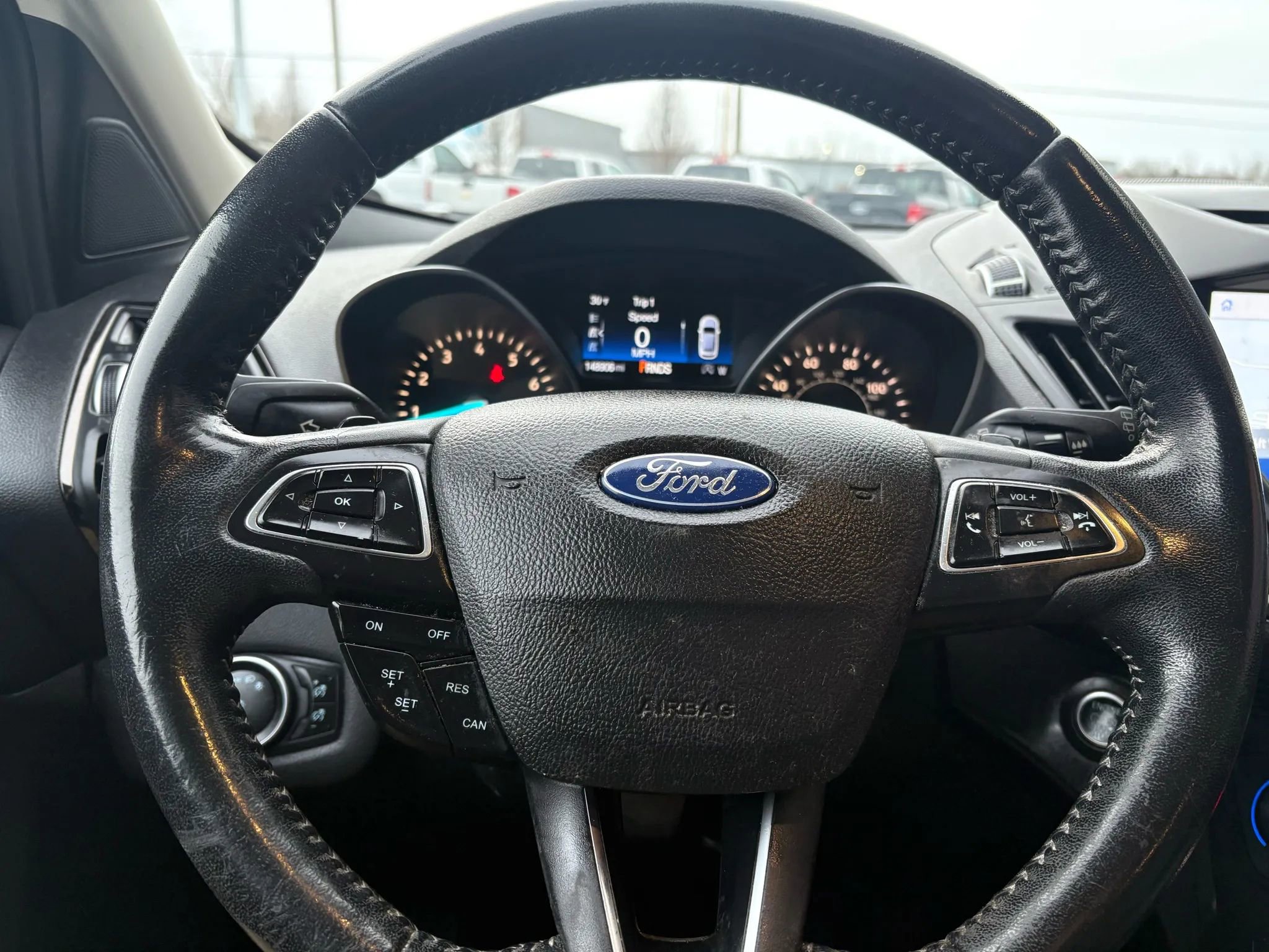 Used 2017 Ford Escape Titanium image 16