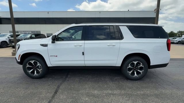 New 2026 GMC Yukon XL AT4 w/ AT4 Premium Plus Package AWD/4WD image 5