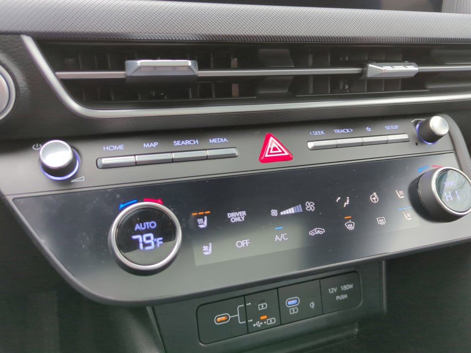 Certified 2025 Hyundai Sonata Limited image 27