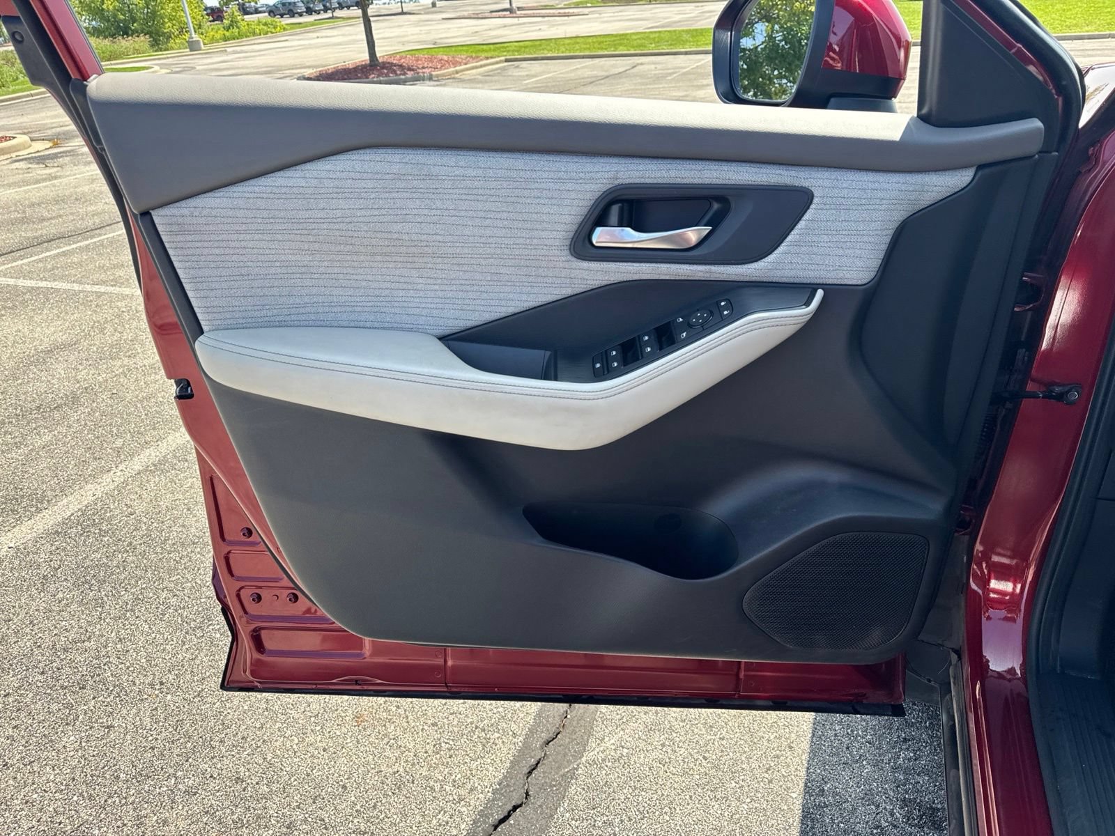 Certified 2023 Nissan Rogue SV AWD/4WD image 13
