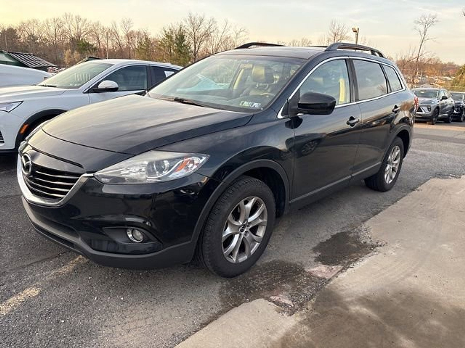 Used 2015 MAZDA CX-9 Touring w/ Touring Technology Package image 1