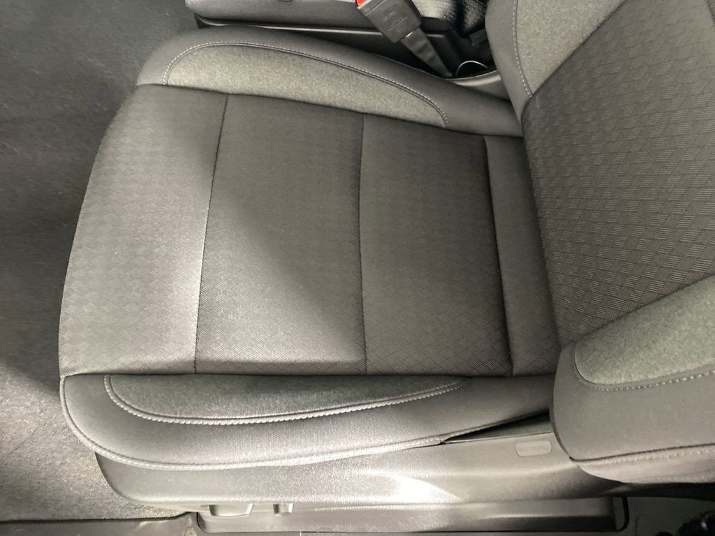 Used 2025 GMC Sierra 1500 Elevation image 21