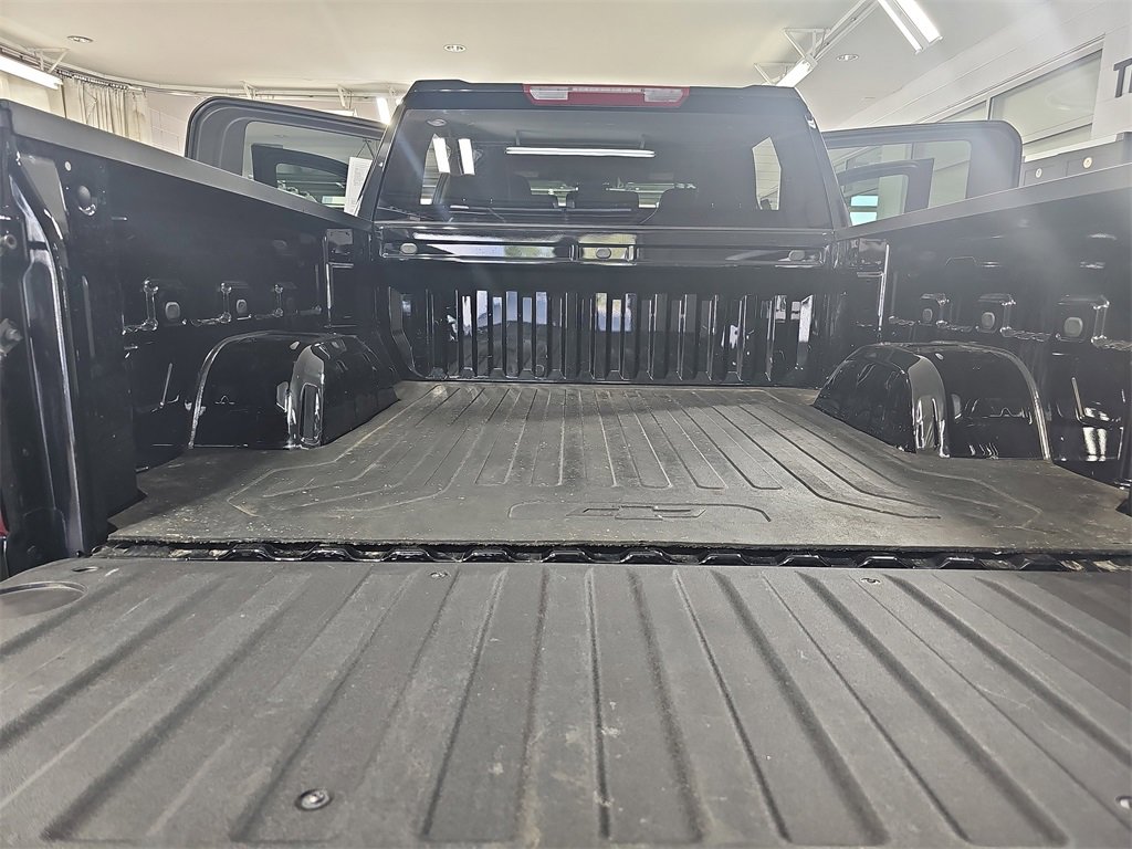Certified 2023 Chevrolet Silverado 1500 LT image 17