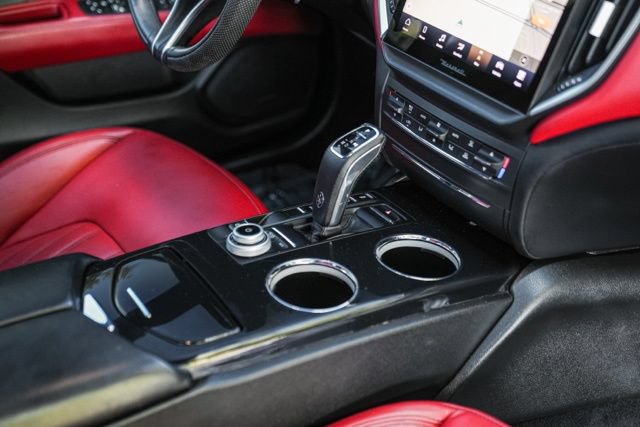 Used 2023 Maserati Ghibli Modena RWD image 36