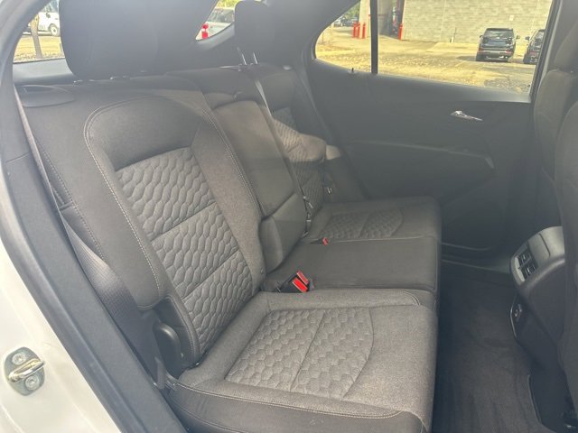 Used 2019 Chevrolet Equinox LT w/ Driver Convenience Package image 31