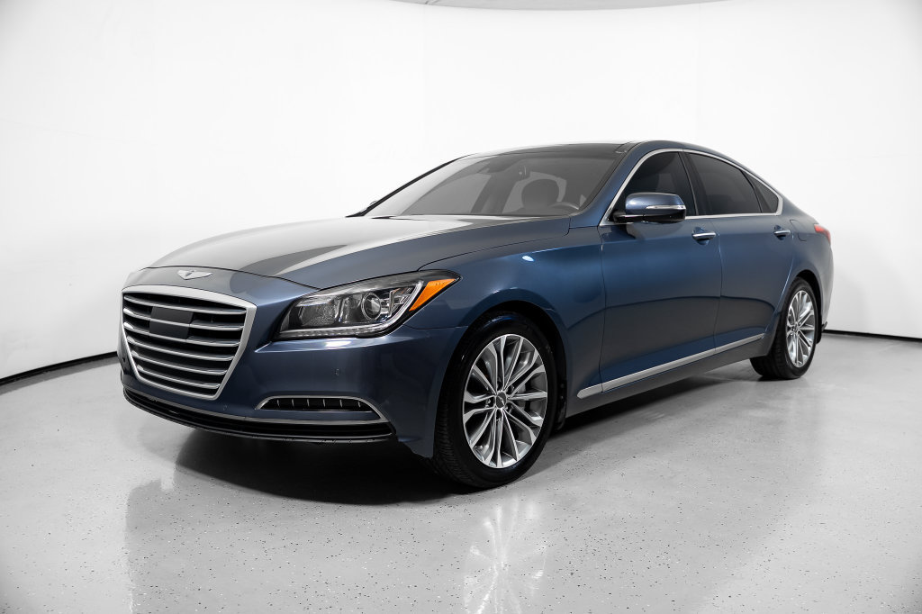 Used 2015 Hyundai Genesis 3.8 w/ Option Group 03 RWD image 14