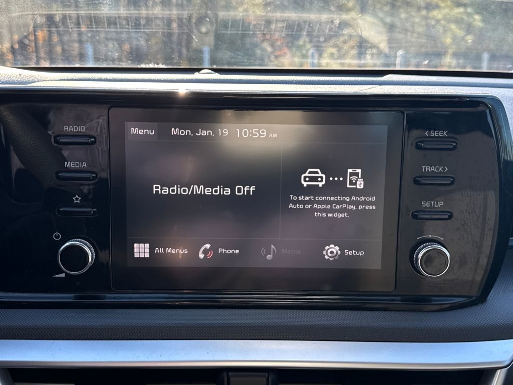 Used 2022 Kia K5 LX image 23