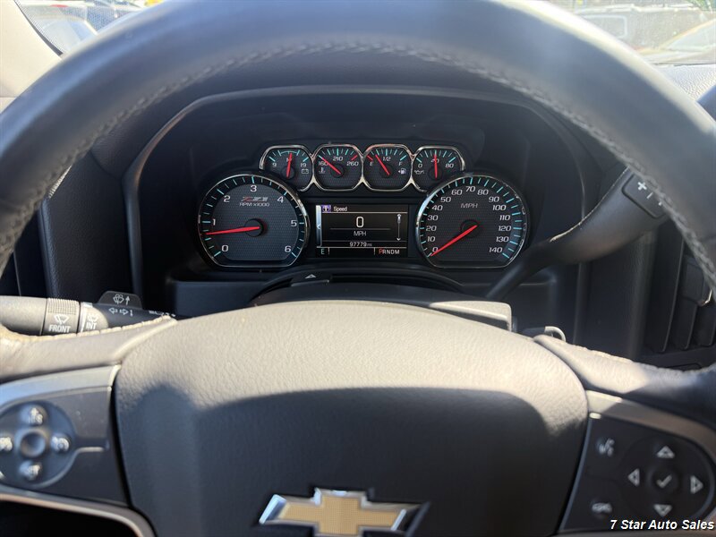 Used 2015 Chevrolet Silverado 1500 LT w/ LT Convenience Package AWD/4WD image 10