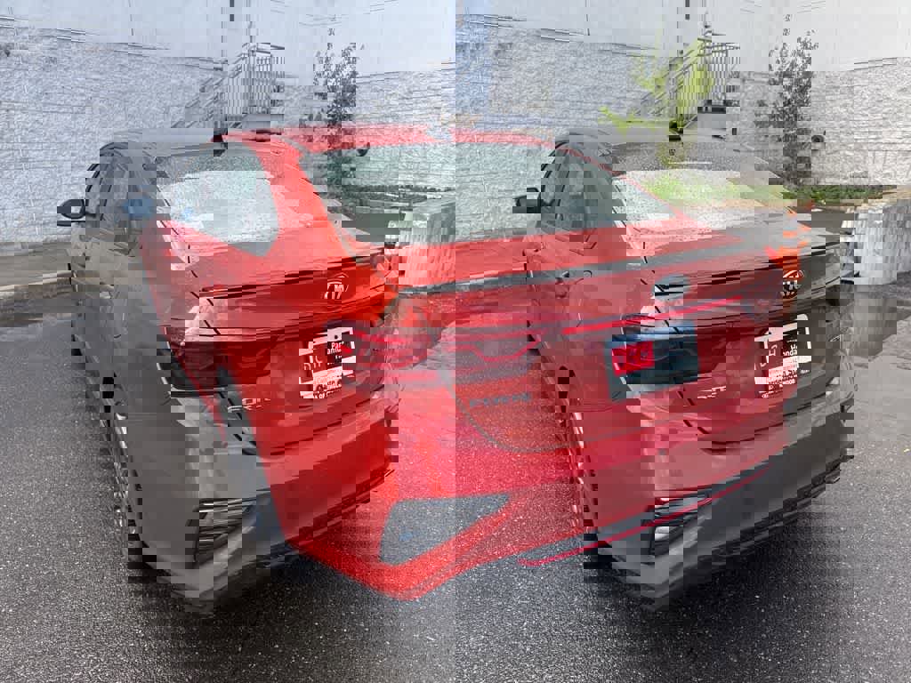 Used 2021 Kia Forte GT-Line w/ GT-Line Premium Package image 18