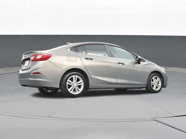 Used 2017 Chevrolet Cruze LT w/ Convenience Package FWD image 52