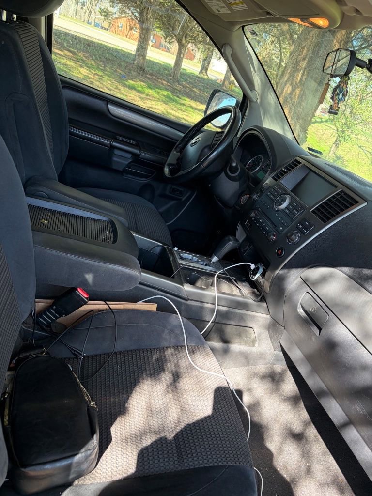 Used 2012 Nissan Armada SV image 8