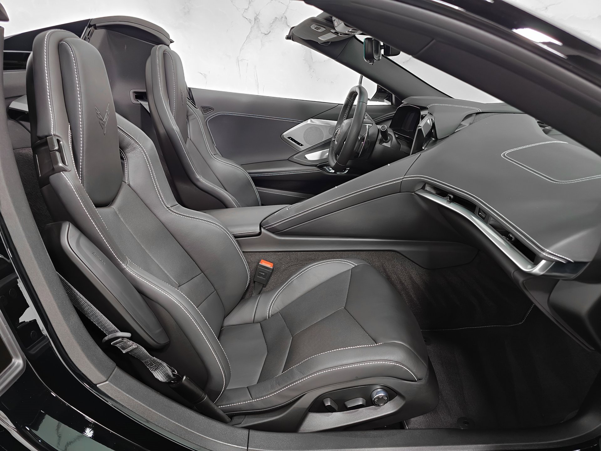 Used 2024 Chevrolet Corvette Stingray Preferred Conv w/ Z51 Performance Package image 3