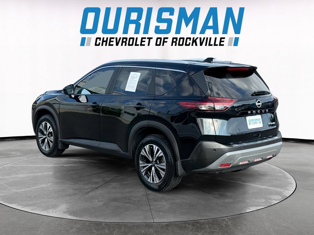 Used 2023 Nissan Rogue SV AWD/4WD image 4