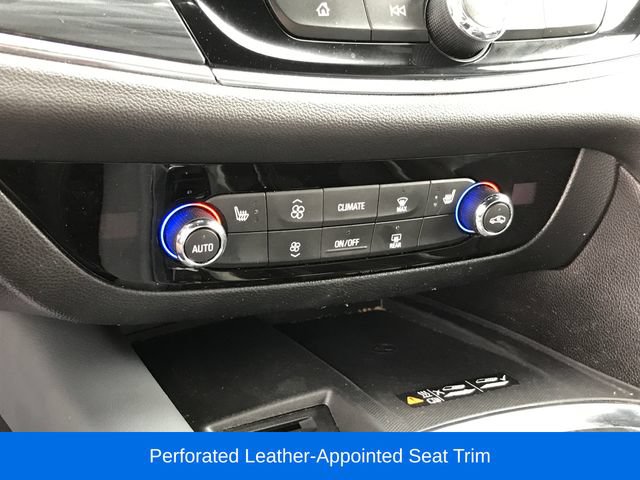 Certified 2023 Buick Enclave Essence AWD/4WD image 12