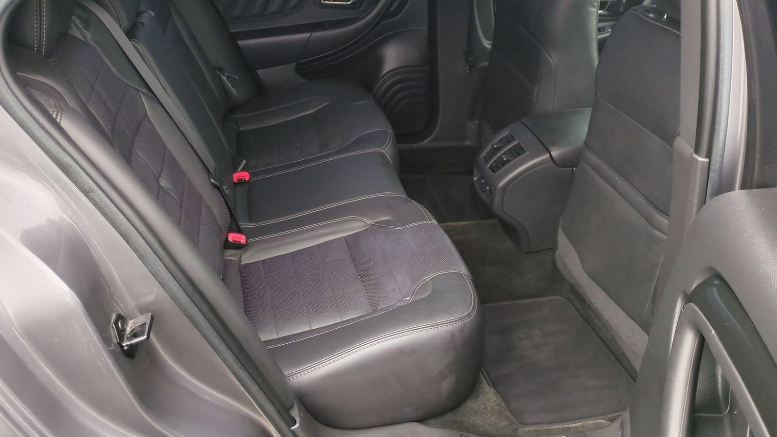 Used 2014 Ford Taurus SHO w/ Equipment Group 401A image 22