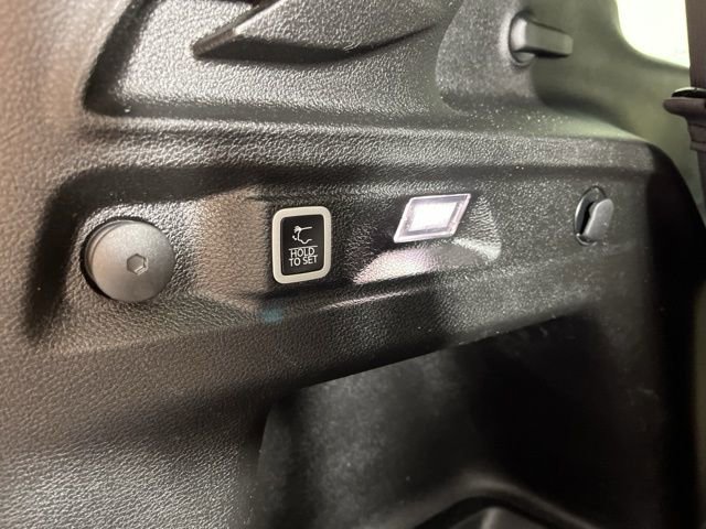 Used 2023 Jeep Grand Cherokee L Limited image 53