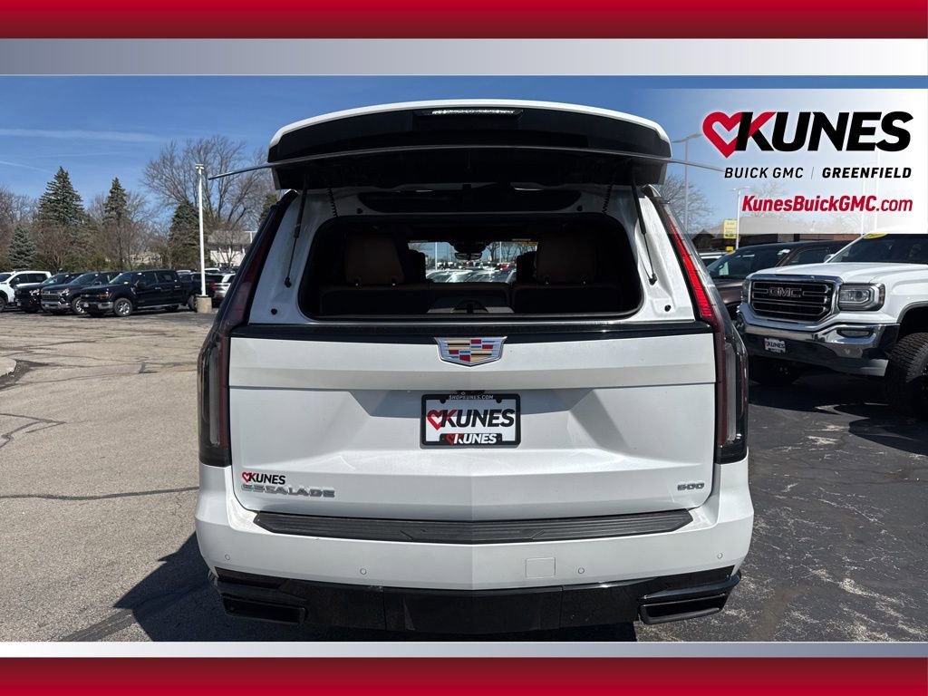 Used 2021 Cadillac Escalade Sport w/ Driver Assist Tech Package image 41