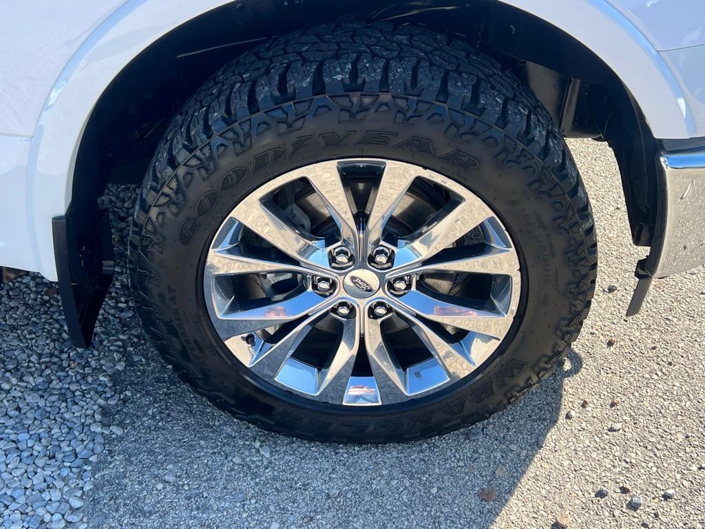 Used 2017 Ford F150 Lariat AWD/4WD image 10