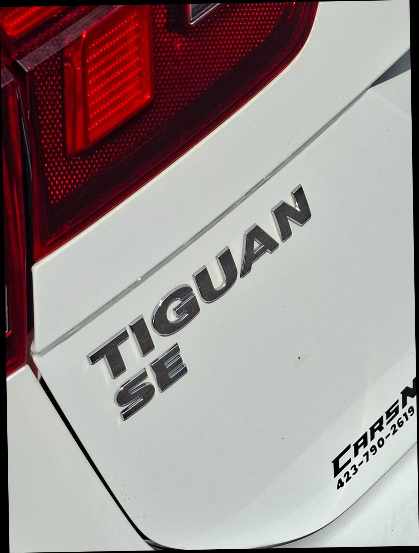 Used 2020 Volkswagen Tiguan SE FWD image 7