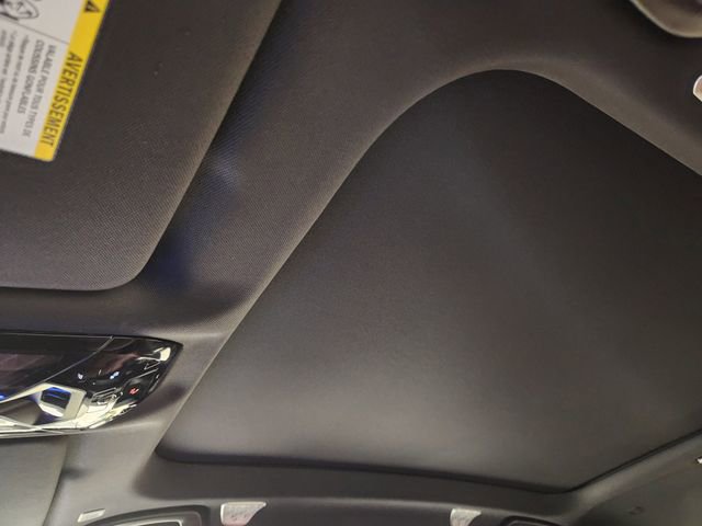 Used 2025 BMW 750e xDrive w/ Executive Package image 26