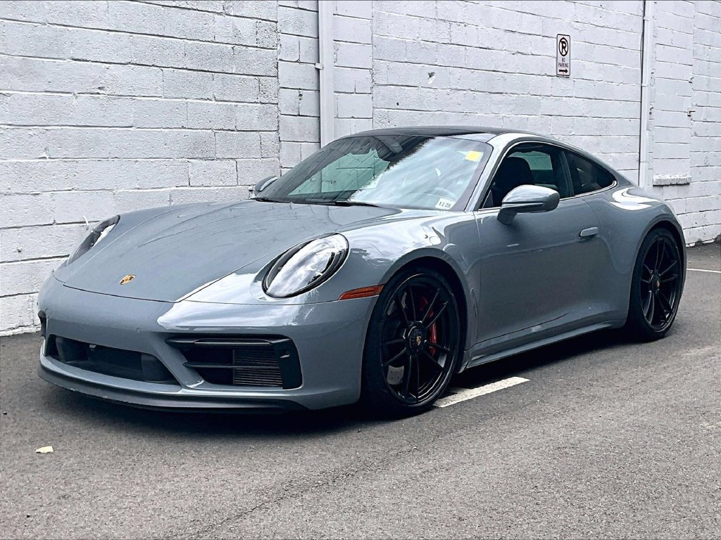 Used 2024 Porsche 911 Carrera GTS RWD image 1