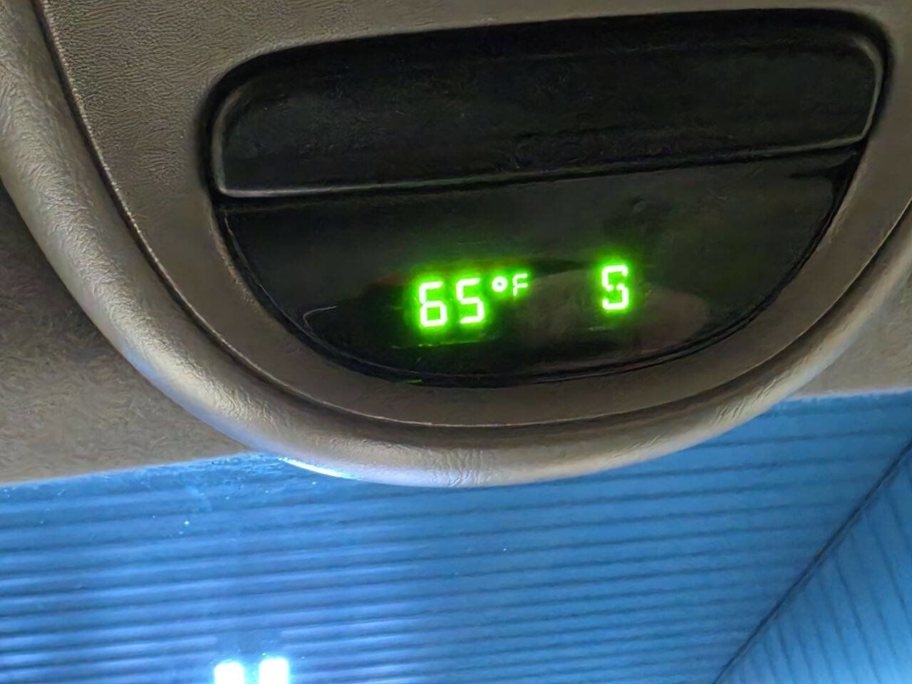 Used 2003 Ford F150 XLT AWD/4WD image 35