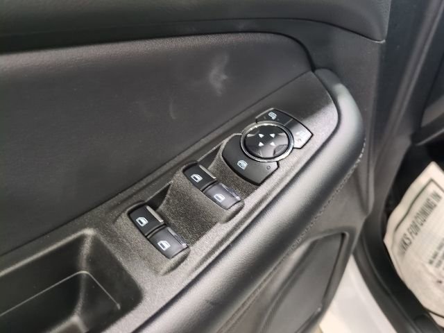 Used 2024 Ford Edge SE w/ Black Appearance Package image 23