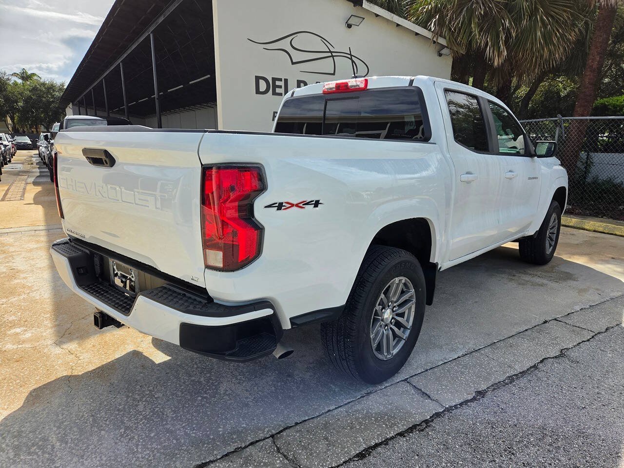 Used 2023 Chevrolet Colorado LT w/ LT Convenience Package AWD/4WD image 5