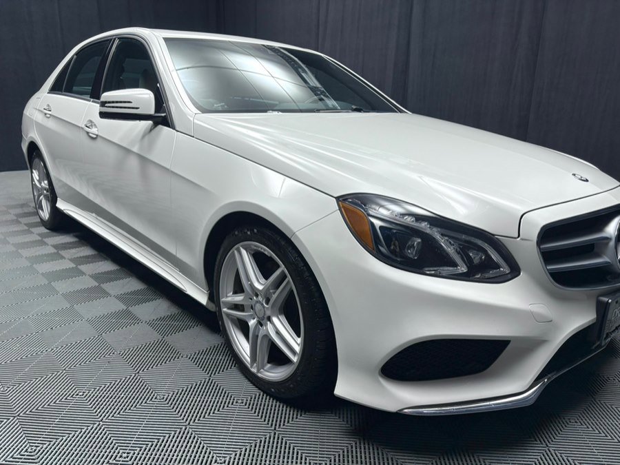 Used 2014 Mercedes-Benz E 350 4MATIC Sedan w/ Premium 1 Package image 17