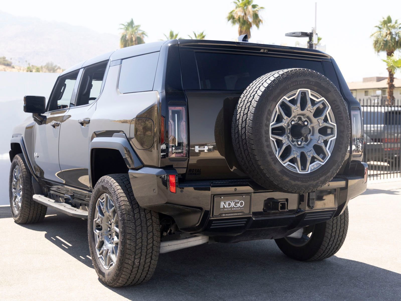 Used 2025 GMC Hummer EV 3X AWD/4WD image 7