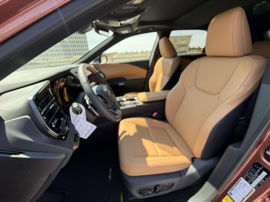 New 2026 Lexus RX 350h w/ Accessory Package (2T) AWD/4WD image 2