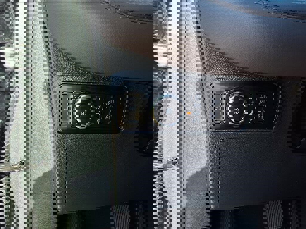 New 2026 Ford Explorer Platinum image 18