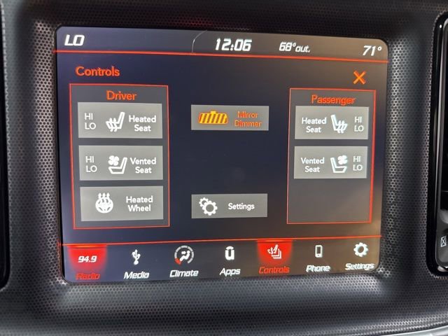 Used 2018 Dodge Challenger GT image 19