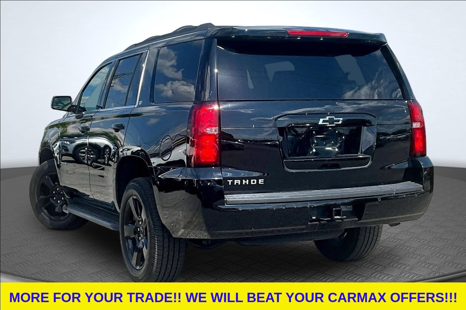 Used 2020 Chevrolet Tahoe LT w/ LT Midnight Edition RWD image 4
