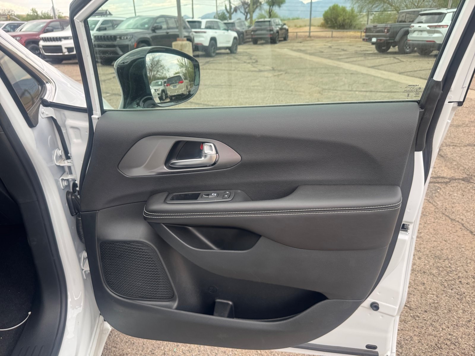 New 2026 Chrysler Voyager LX FWD image 16