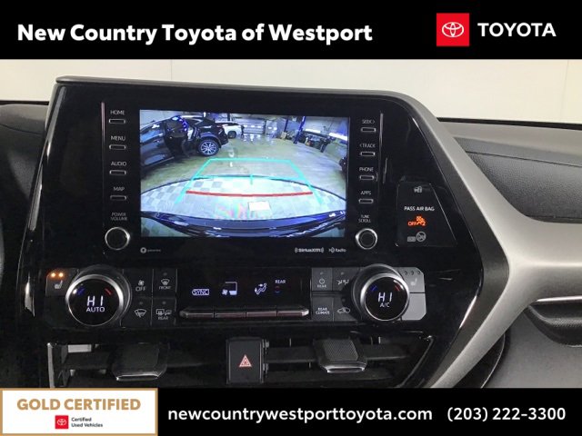 Certified 2022 Toyota Highlander XLE image 18
