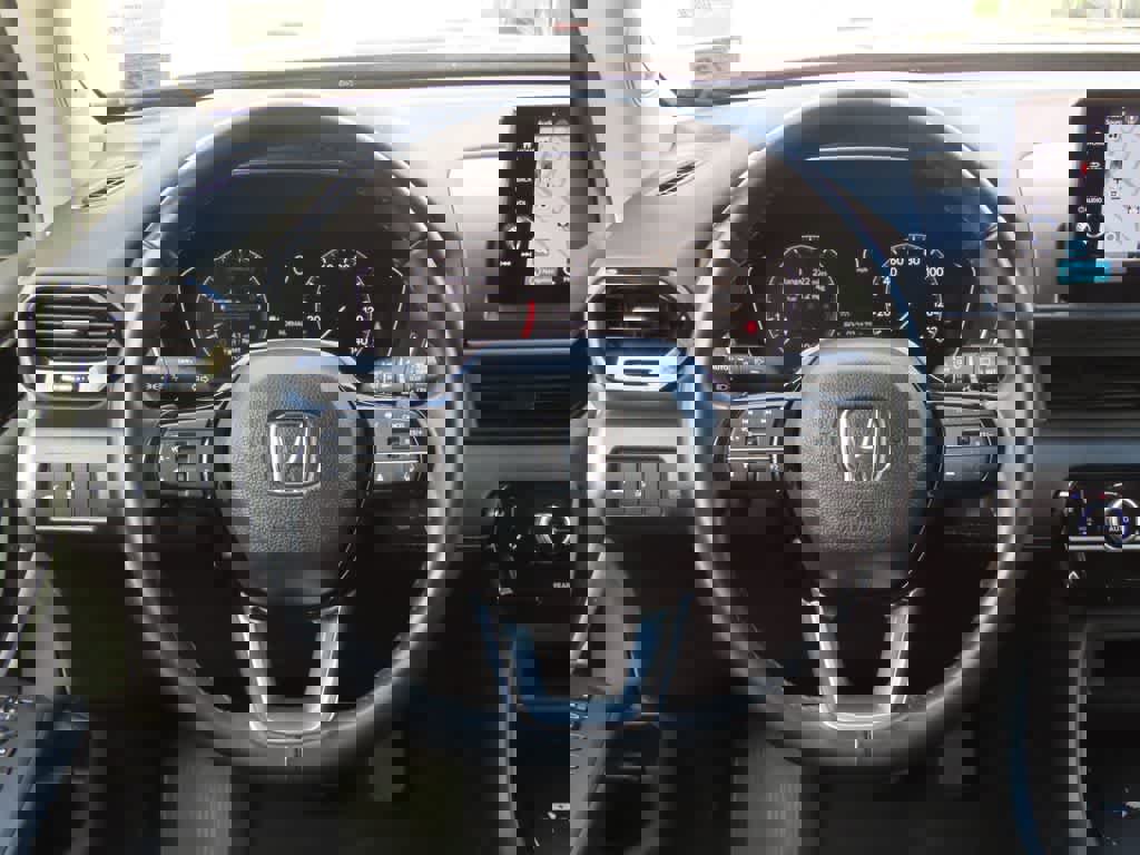 Certified 2023 Honda Pilot Touring image 22