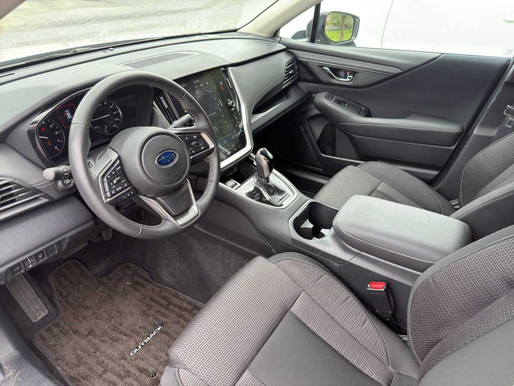 Used 2025 Subaru Outback Premium w/ Popular Package #1A AWD/4WD image 9