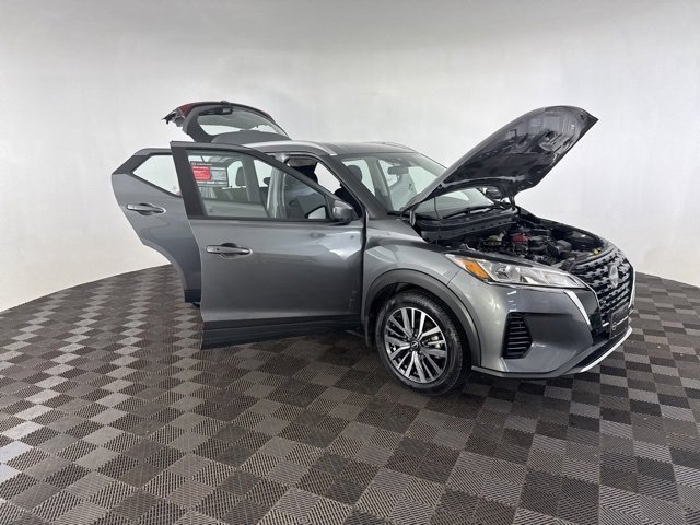 Certified 2023 Nissan Kicks SV image 12