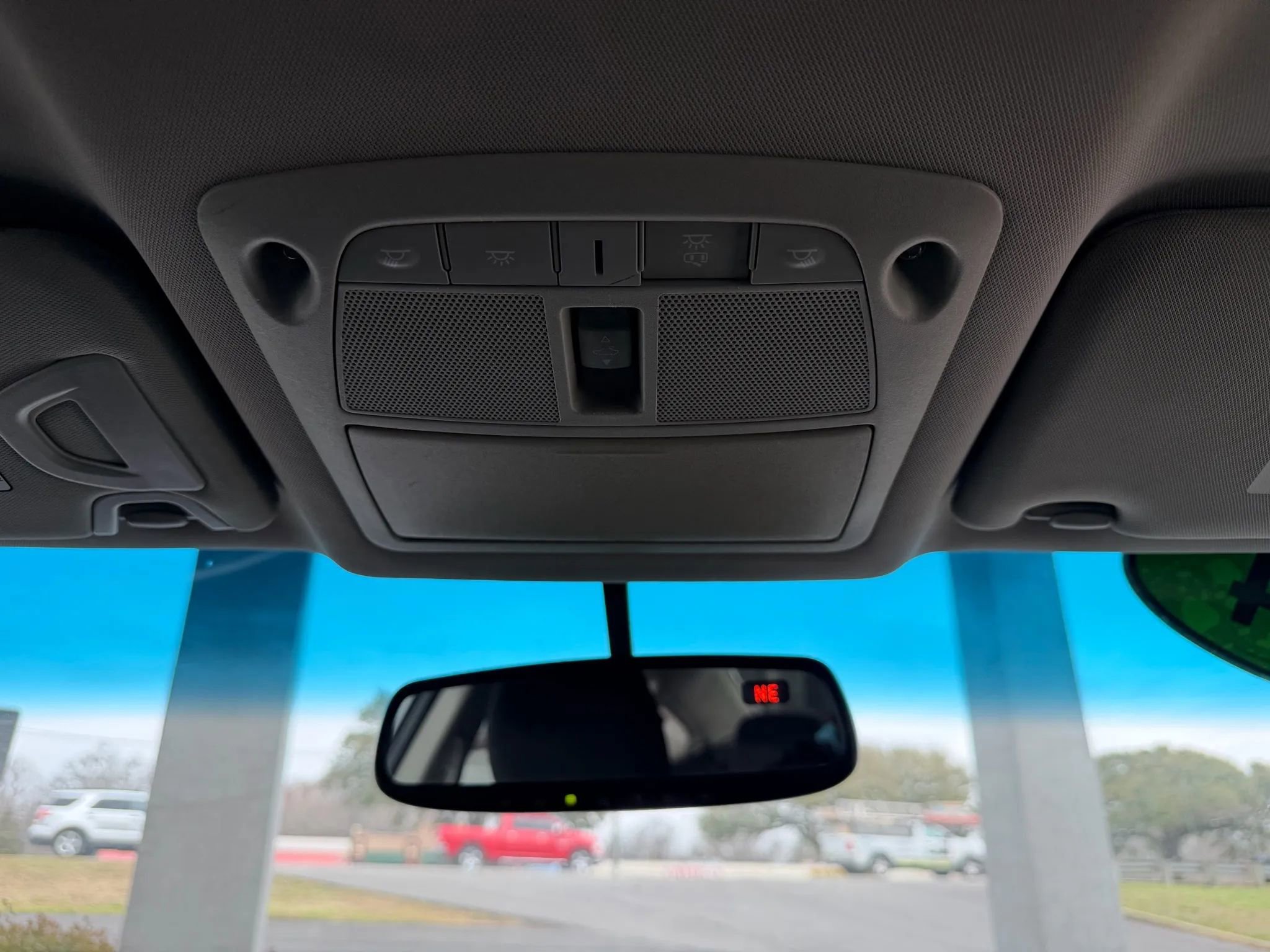 Used 2014 Nissan Altima 2.5 SV w/ Convenience Package image 48